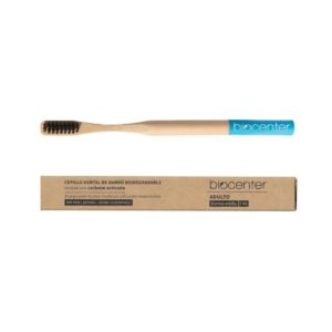 Cepillo de dientes bambú y carbón activado azul-Cosmética Corporal Natural